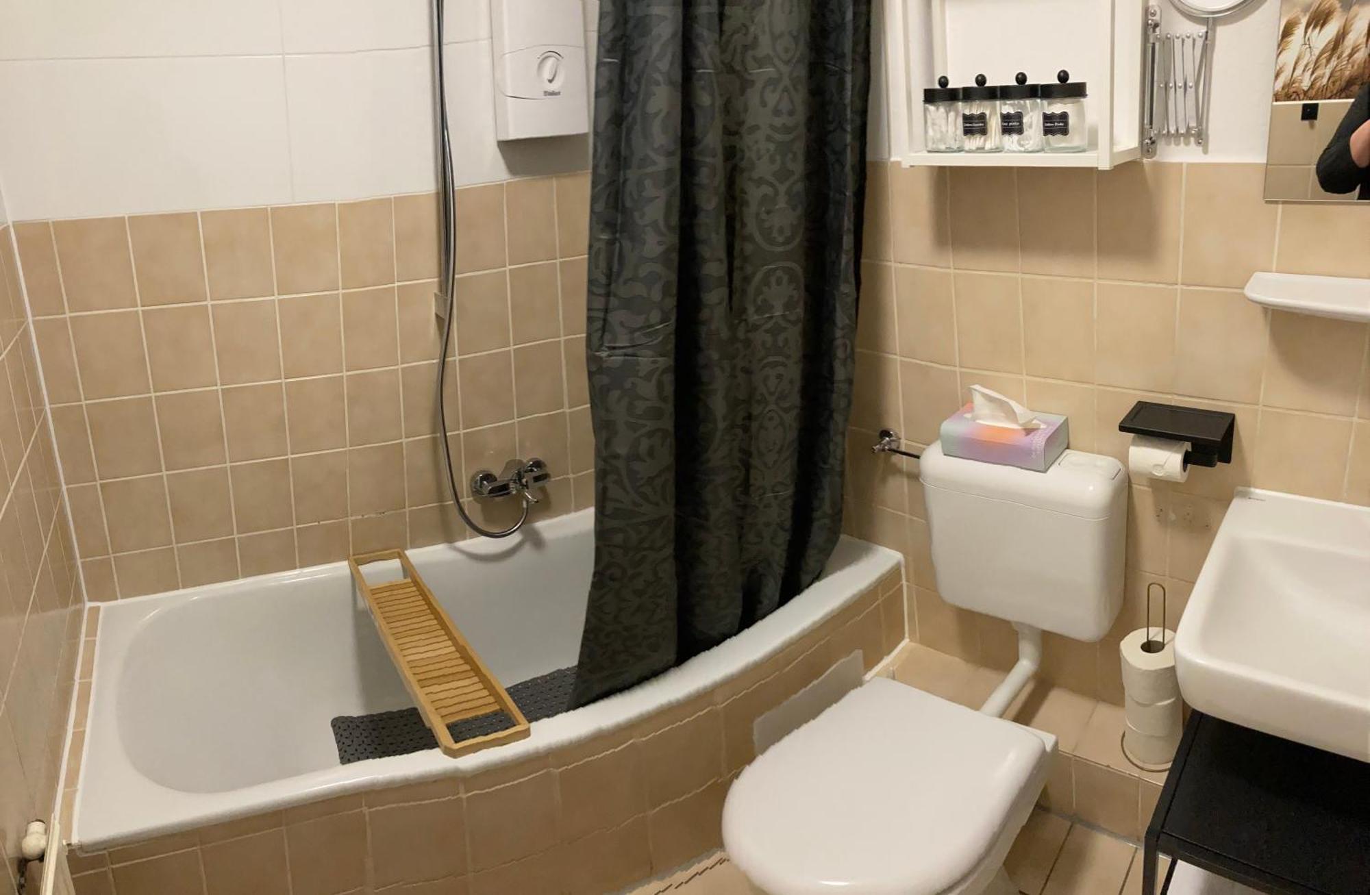Anjas Appartement I Zentral I 81 Qm Stilvolle Geraeumige Wohnung I Parkplaetze Vorhanden Оснабрюк Экстерьер фото